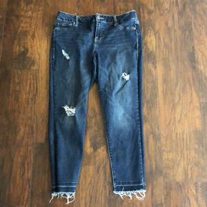 Maurice’s Distressed Jeggings